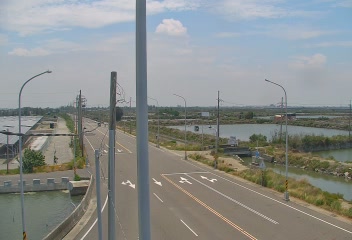 176市道  0K+500 西濱北上匝道口 距離2.2公里 氣溫24.8度