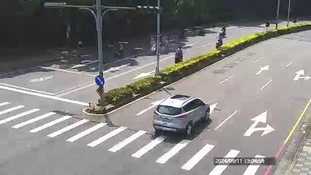 新竹科學園區  新安路(交通大學與同步輻射間)-球機1 距離0.7公里 氣溫25.6度