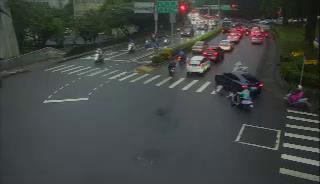 新竹科學園區  新安路與研發六路-球機 (往交流道) 距離0.9公里 氣溫25.6度