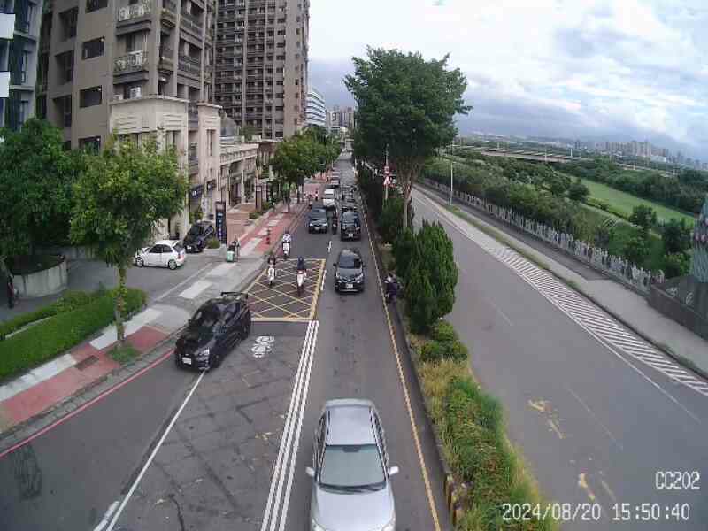 新竹縣道路  中華路 興隆路一段(1) 距離0.6公里 氣溫27.5度