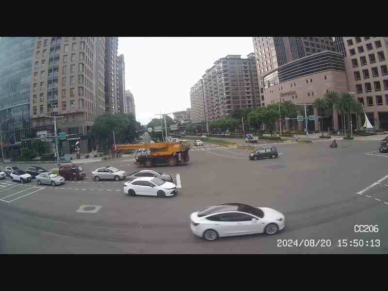 新竹縣道路  光明六路東二段 自強南路(1) 距離1.3公里 氣溫30.7度