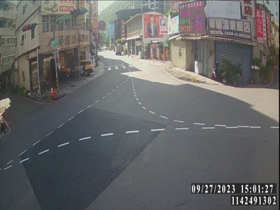 礁溪鄉德陽路-仁愛路 向南 氣溫31.1度
