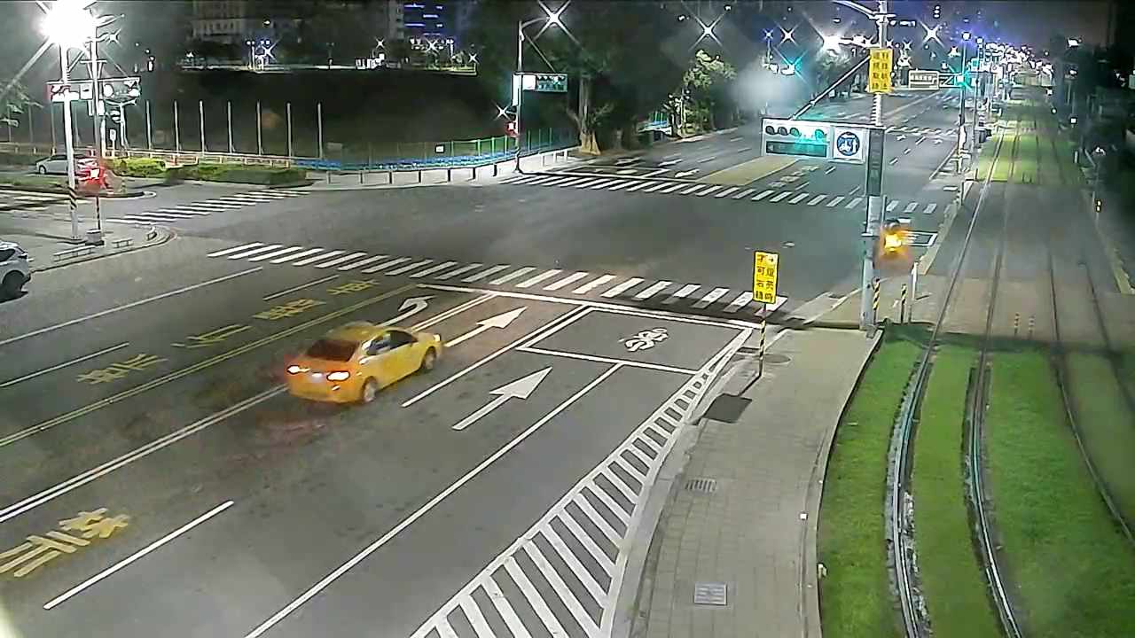 高雄市道路 成功二路、新光路