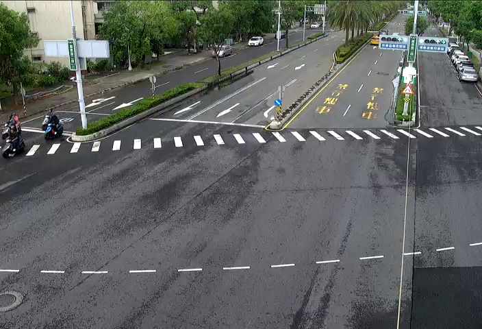 高雄市道路 鳳山區-國泰路二段、青年路一段東北角