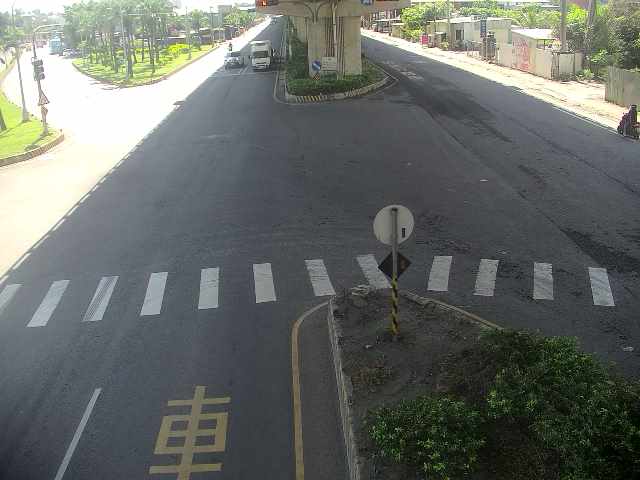 高雄市道路  鳳山區-縣188、內坑路 距離2.6公里 氣溫30.9度