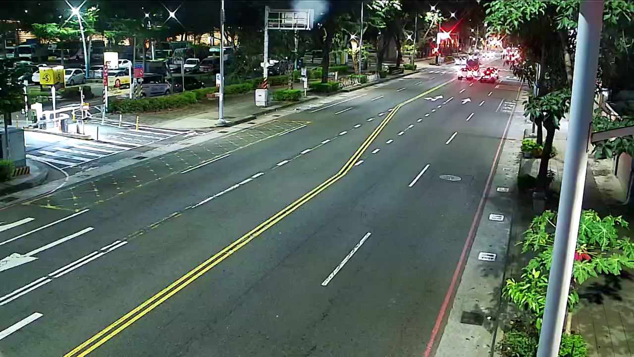高雄市道路 三多一路、輔仁路(東南角)