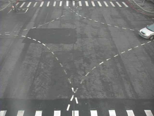 高雄市道路  澄清路、光復路二段 距離0.6公里 氣溫30.1度