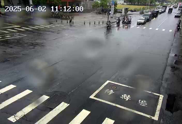 高雄市道路  自由路、青年路一段 距離2.2公里 氣溫29.3度