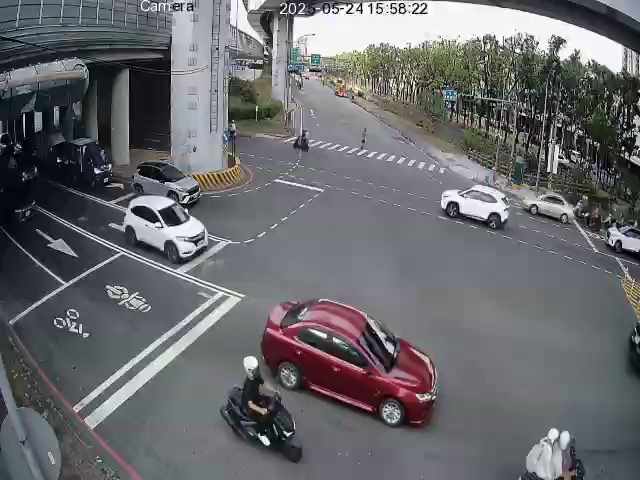 高雄市道路 南華一路、高速東側