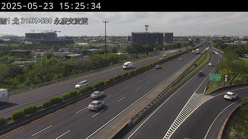 國道1號 北上 319K+600 永康交流道到台南系統交流道 距離0.6公里 氣溫32度