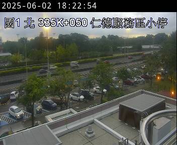 國道1號 北上 335K+050 路竹交流道到仁德服務區 距離0.1公里 氣溫25.2度