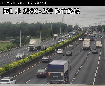 國道1號 北上 339K+293 高科交流道到路竹交流道 距離3.2公里 氣溫27.4度