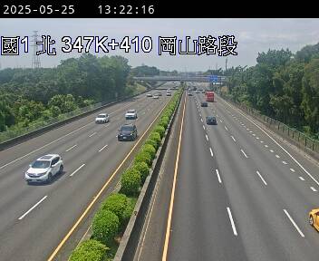國道1號 北上 347K+400 岡山交流道到高科交流道 距離1.6公里 氣溫31.5度