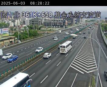 國道1號 北上 361K+650 鼎金系統交流道到楠梓交流道 距離0.3公里 氣溫28.9度