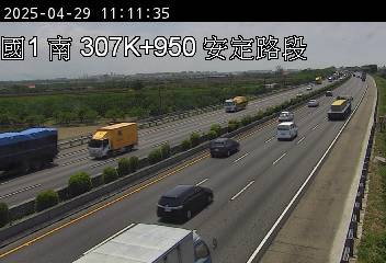 307K+950 麻豆交流道到安定交流道 氣溫25.7度