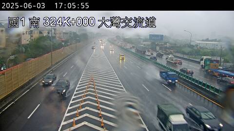 國道1號 南下 324K+000 永康交流道到大灣交流道 距離1.4公里 氣溫28.3度