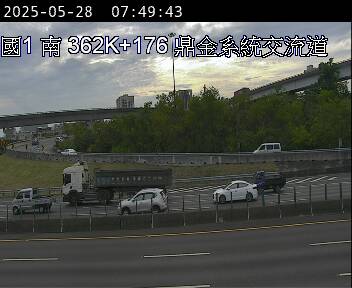 362K+176 楠梓交流道到鼎金系統交流道 氣溫28.2度