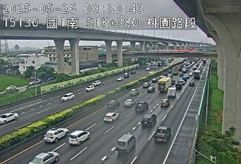 國道1號 南下 51K+380 桃園交流道到機場系統交流道 距離0.3公里 氣溫17.7度
