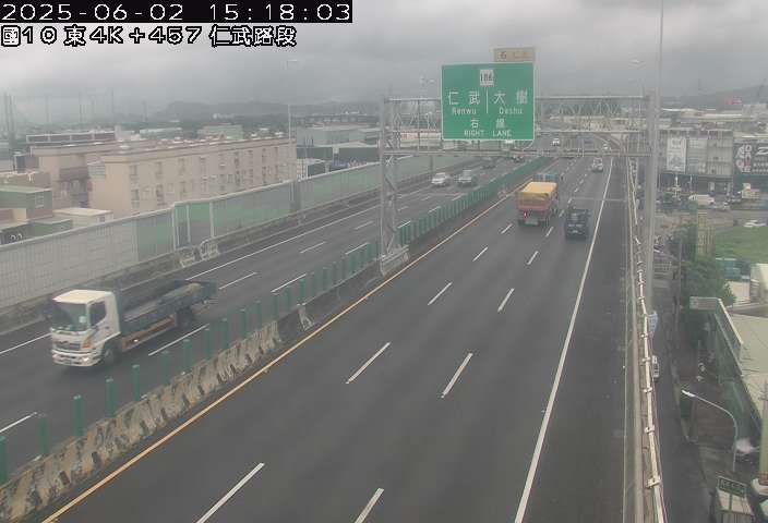 國道10號 東向 4K+457 鼎金系統交流道到仁武交流道 距離0.4公里 氣溫28.1度