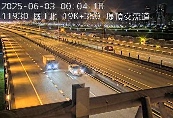 19K+350 下塔悠交流道到堤頂交流道 氣溫33.8度