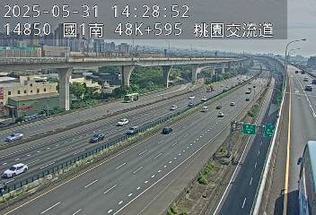 國道1號五股楊梅高架道路 南下 48K+595 泰山轉接道交流道到機場系統交流道 距離0.5公里 氣溫24.8度