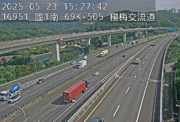 國道1號五股楊梅高架道路 南下 69K+505 中壢轉接二交流道到校前路交流道 距離1.9公里 氣溫30.8度