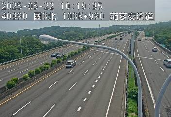 國道3號 北上 103K+990 香山交流道到茄苳交流道 距離2.7公里 氣溫27.9度