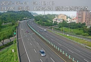 國道3號 北上 12K+864 南港交流道到新台五路交流道 距離0.4公里 氣溫22.8度