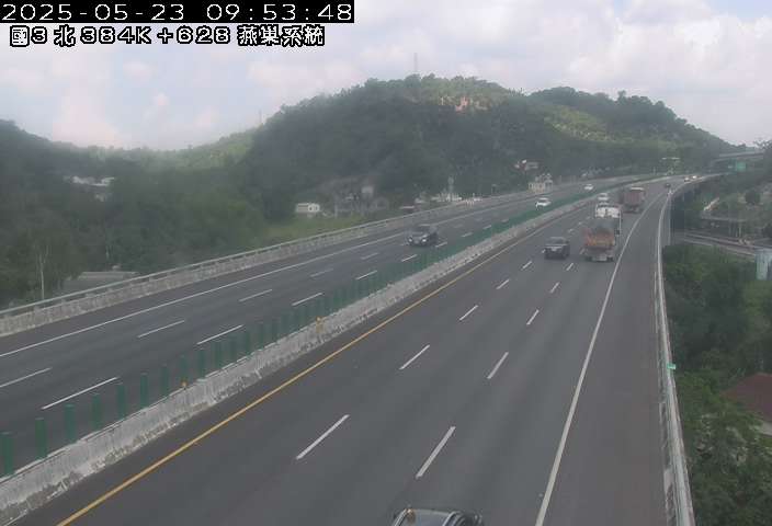 國道3號 北上 384K+628 九如交流道到燕巢系統交流道 距離0.6公里 氣溫25.5度