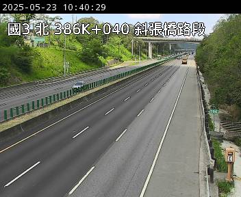 國道3號 北上 386K+040 九如交流道到燕巢系統交流道 距離0.8公里 氣溫25.5度