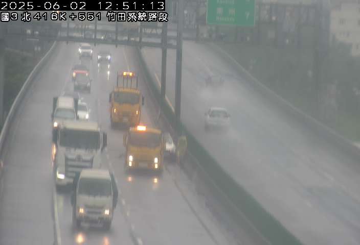 國道3號 北上 416K+551 崁頂交流道到竹田系統交流道 距離1.7公里 氣溫26.9度