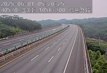 國道3號 南下 105K+700 茄苳交流道到香山交流道 距離1.1公里 氣溫22.5度