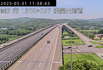 國道3號 南下 130K+097 大山交流道到後龍交流道 距離1.5公里 氣溫24.6度