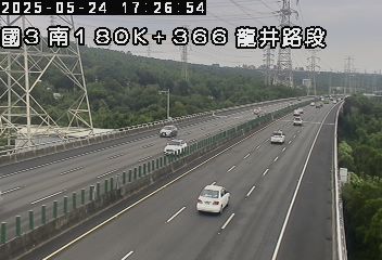 國道3號 南下 180K+366 沙鹿交流道到龍井交流道 距離1.3公里 氣溫24.2度
