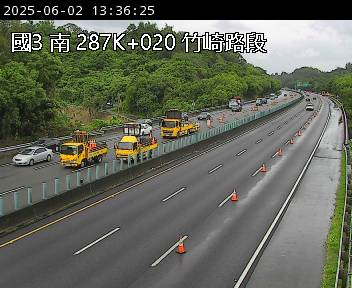 國道3號 南下 287K+020 梅山交流道到竹崎交流道 距離1.1公里 氣溫24度