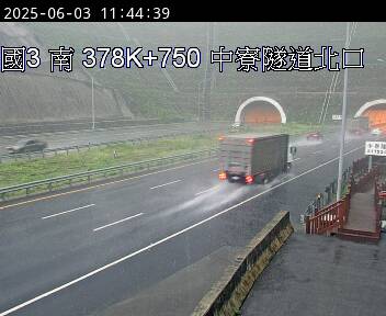 國道3號 南下 378K+750 田寮交流道到燕巢系統交流道 距離0.4公里 氣溫27.2度