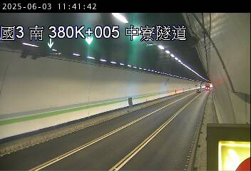 國道3號 南下 380K+005 田寮交流道到燕巢系統交流道 距離0.8公里 氣溫27.2度