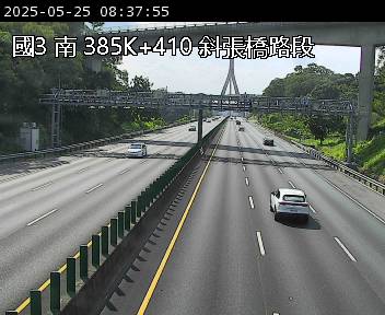 國道3號 南下 385K+410 燕巢系統交流道到九如交流道 距離1.4公里 氣溫26.7度