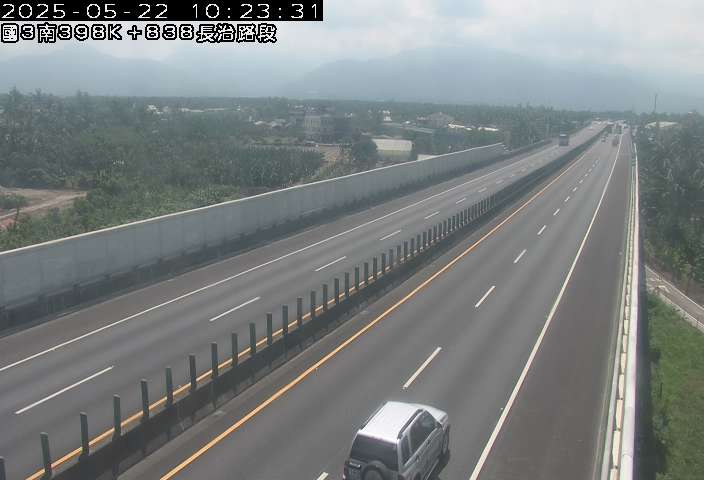 國道3號 南下 398K+838 屏東交流道到長治交流道 距離2.2公里 氣溫28度