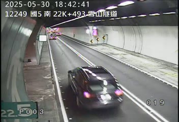 國道5號 南下 22K+493 坪林交控交流道到頭城交流道 距離1.3公里 氣溫17.4度
