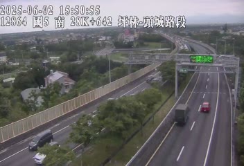 國道5號 南下 28K+642 坪林交控交流道到頭城交流道 距離0.5公里 氣溫20.4度