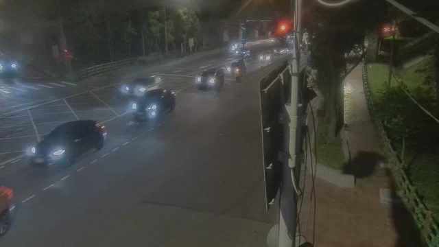 新北市道路  三峽區復興路、三鶯交流道(高速公路東側) 距離0.1公里 氣溫22.5度