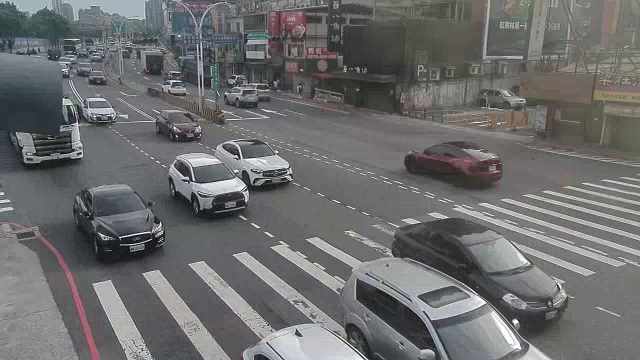 新北市道路  淡水區民生路民權路 距離1.4公里 氣溫29.5度