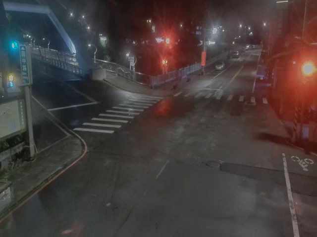 新北市道路  坪林區國中路1號旁(消防隊) 距離1.8公里 氣溫25.7度