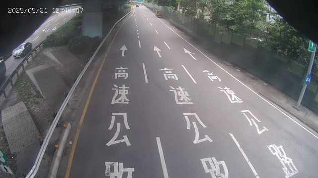 新北市道路  土城-大安路上匝道(往國3) 距離1.9公里 氣溫24.9度