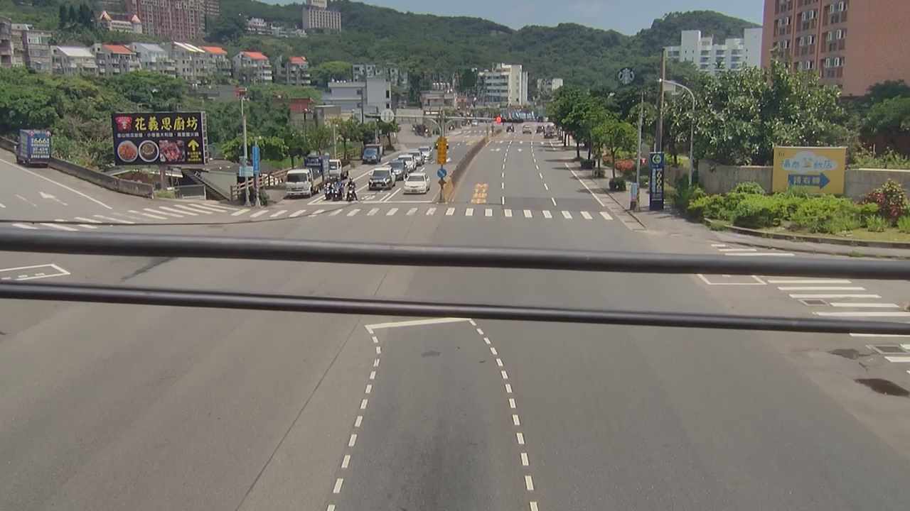 新北市道路  萬里區台2、玉田路(近翡翠灣飯店) 距離1.9公里 氣溫21.8度
