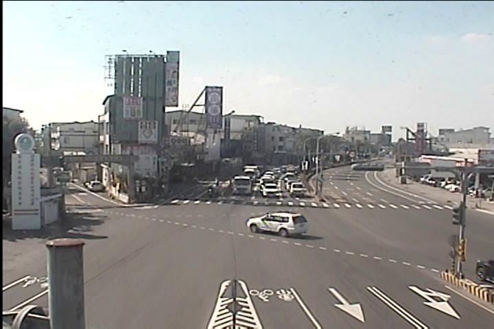 屏東縣道路  台1-台3路口 距離2.6公里 氣溫25.8度