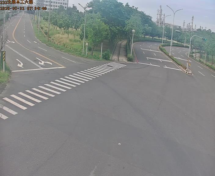 高雄科學園區  222文興路本工六路 距離0.4公里 氣溫24.7度
