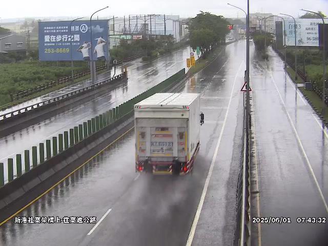 台南科學園區  新港社高架橋上-往高速公路 距離0.8公里 氣溫27.8度