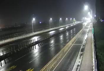 台1線  262K+985 台1線民雄鄉牛稠溪橋(南端) 距離0.7公里 氣溫27.8度
